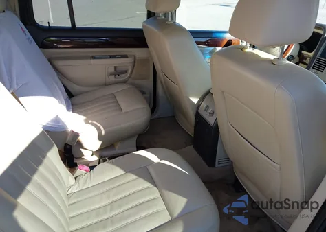 2003 Lincoln Aviator z USA, uszkodzony, nr VIN 5LMEU78H03ZJ23755